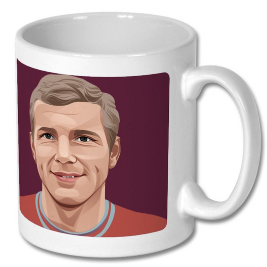 Retrotext ceramic mug featuring a detailed illustration of West Ham legend Bobby Moore in claret and blue kit