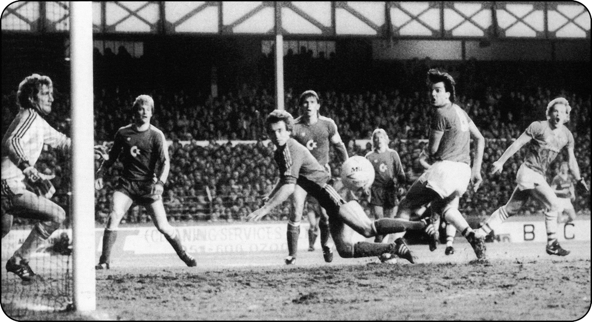 Retrotext The 80s Team book cover featuring a black and white action shot of an Everton football match at Goodison Park