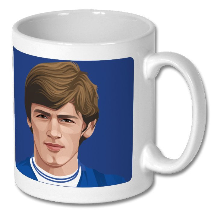 Retrotext white ceramic mug featuring a detailed illustration of an Everton football player in a blue kit.
