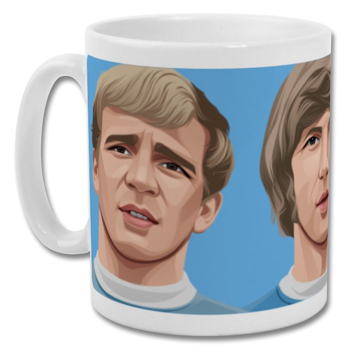 Retrotext Manchester City ceramic mug featuring illustrated portraits of legends Colin Bell and Francis Lee