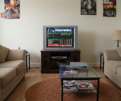 Retrotext Manchester United 2007 Premier League Champions Teletext mug featuring a classic football score screen design