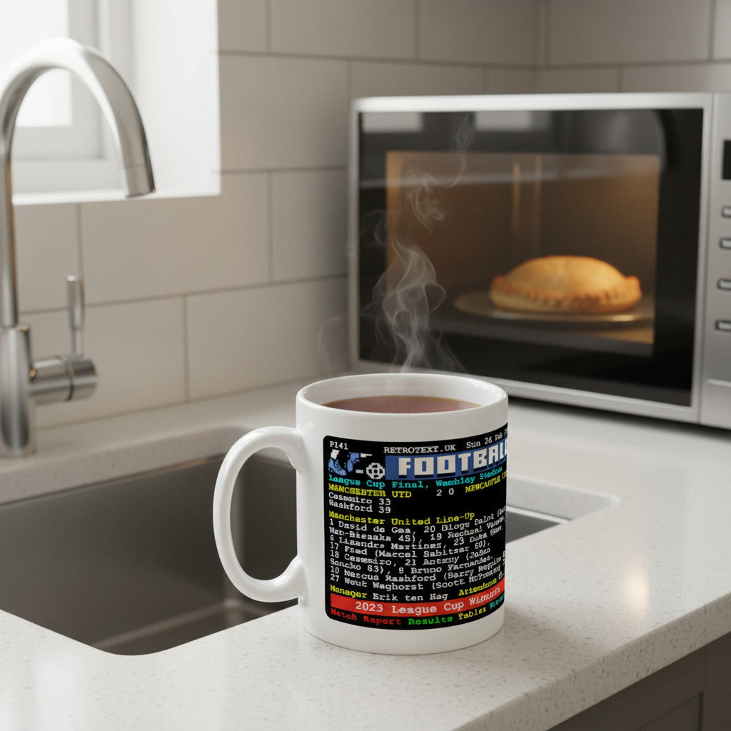 Retrotext Manchester United 2023 League Cup ceramic mug featuring Marcus Rashford and retro teletext match details.